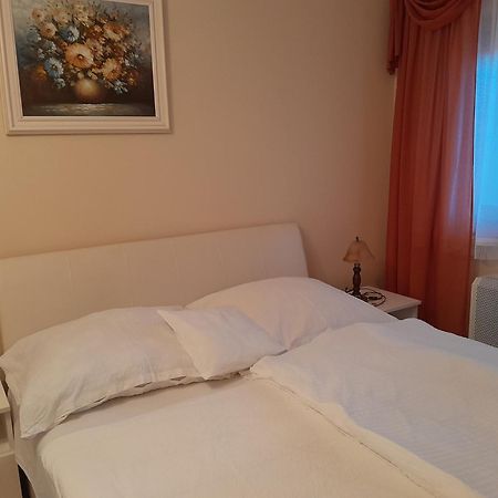Ildiko Appertements Apartment ซาลาคาโรส ภายนอก รูปภาพ
