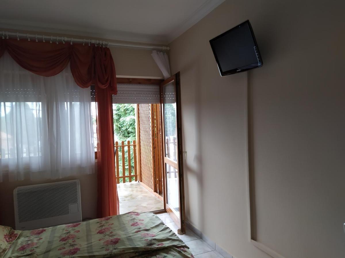 Ildiko Appertements Apartment ซาลาคาโรส ภายนอก รูปภาพ