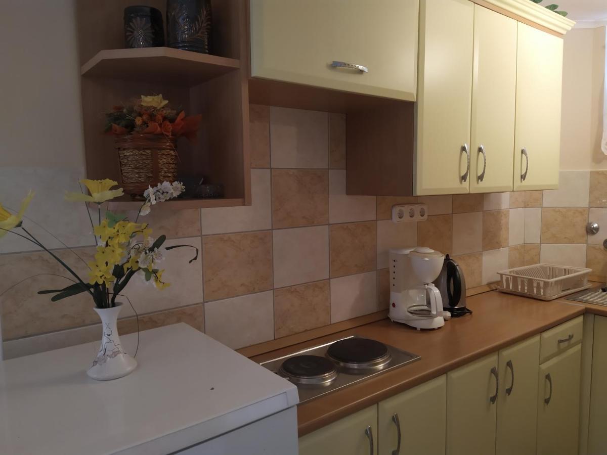Ildiko Appertements Apartment ซาลาคาโรส ภายนอก รูปภาพ
