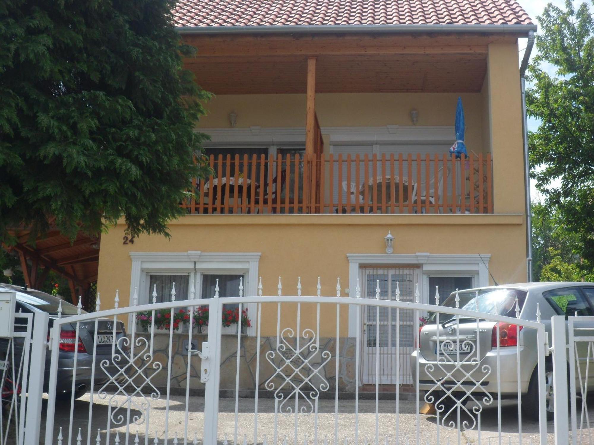 Ildiko Appertements Apartment ซาลาคาโรส ภายนอก รูปภาพ