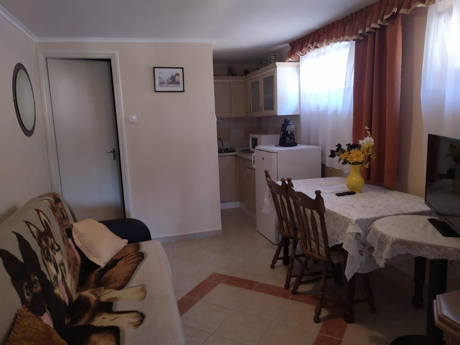 Ildiko Appertements Apartment ซาลาคาโรส ภายนอก รูปภาพ