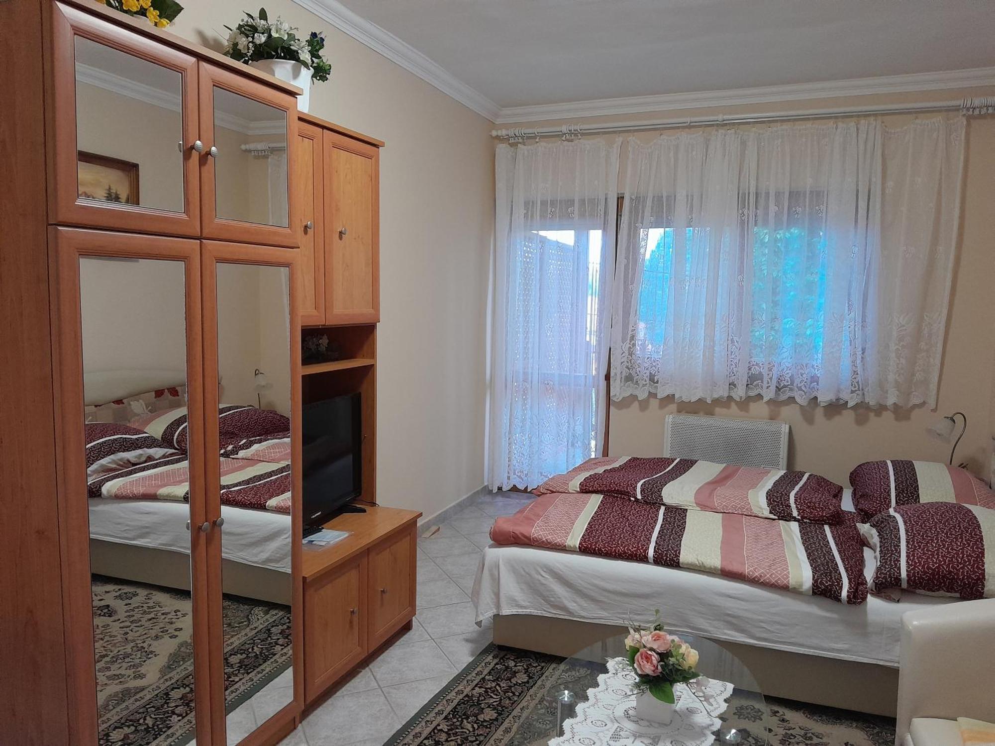 Ildiko Appertements Apartment ซาลาคาโรส ภายนอก รูปภาพ