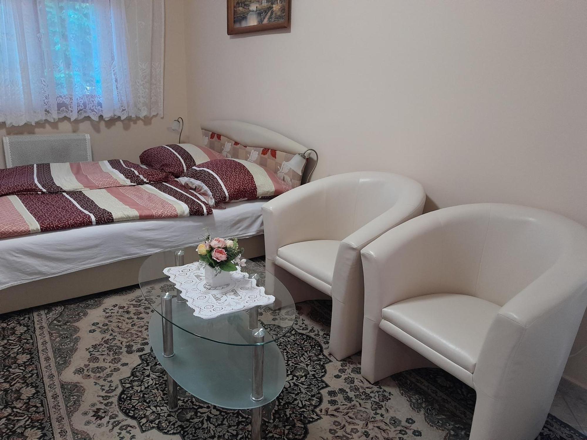Ildiko Appertements Apartment ซาลาคาโรส ภายนอก รูปภาพ